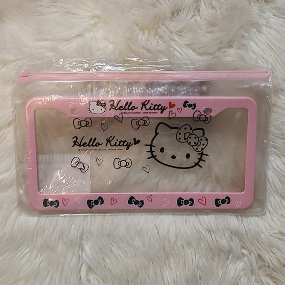 New! Sanrio Hello Kitty Car License Plate Frame